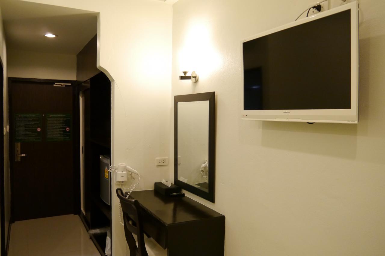 Lertnimit Hotel Chaiyaphum Exteriér fotografie